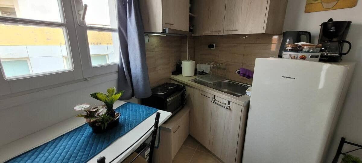 Modern Equipped Studio In The Heart Of Appartement *